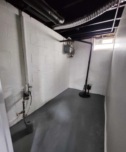 5501 Prentiss St, Milwaukee WI 53218-2802 exterior