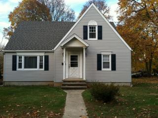 7 Ridgewood Rd, Beaver Lake, NJ 07416-1505