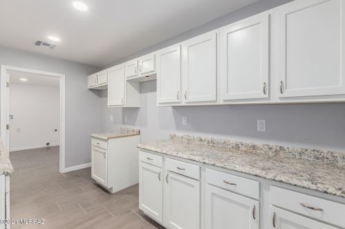 18 President St, Tucson AZ  85714-1311 exterior