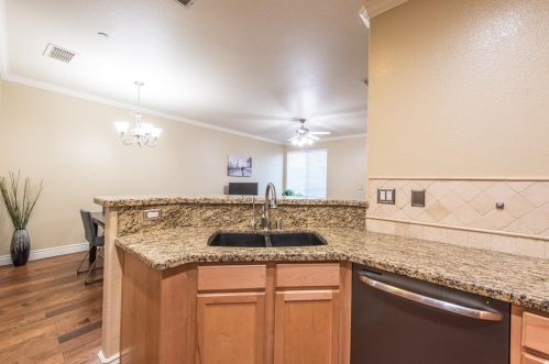 1006 Esplanade Cir, Folsom CA 95630-7360 exterior