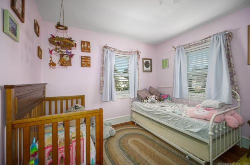 17 Myrtle St, Norwalk CT 06855 exterior