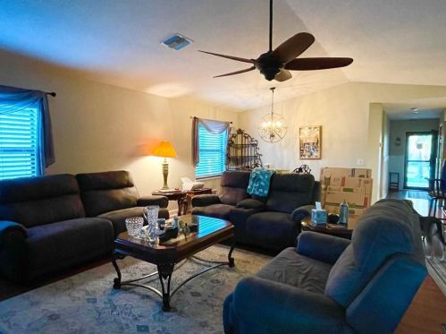 14442 Azucena Ct, Fort Pierce FL 34951-4327 exterior