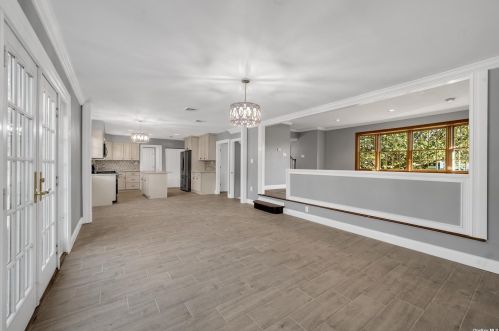 35 Bethal Ln, Commack NY  11725-1003 exterior