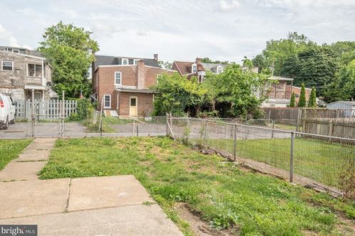 534 Poplar St, Lancaster PA  17603-5235 exterior