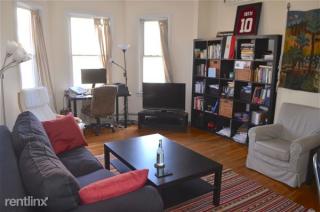 712 Commonwealth Ave, Boston MA  02215 exterior