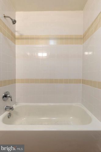 1830 9 St, Philadelphia PA 19148-4529 exterior