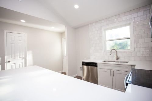 1903 El Capitan Dr, Dallas TX  75228-1621 exterior