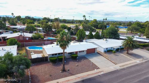 8322 Julia St, Tucson AZ  85710-4218 exterior