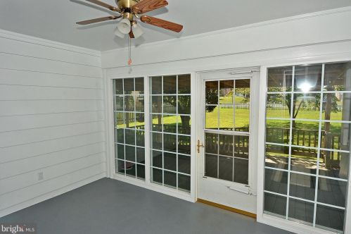 1214 Walnut St, Hanover PA 17331-1529 exterior