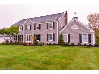 4509 Prestwick Xing, Cleveland OH  44145-5071 exterior