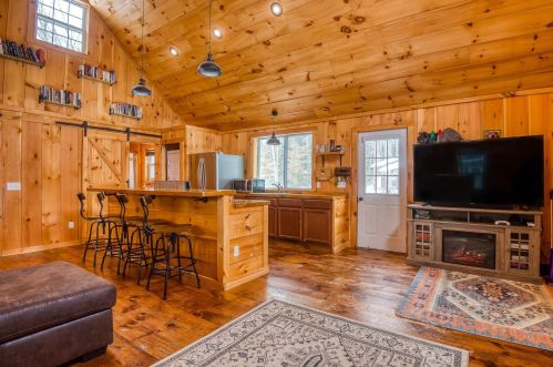 67 Riverhill Ave, Concord NH  03303-1542 exterior