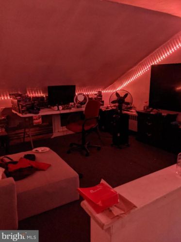 763 2 St, Trenton NJ 08611-3021 exterior