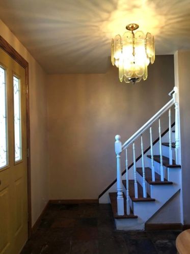 5072 Elmwood Dr, Pittsburgh, PA 15227-3737