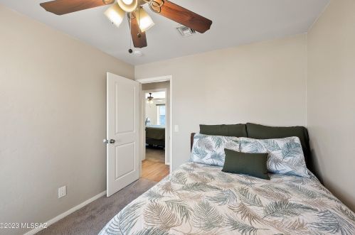 10302 Calle Del Este, Tucson AZ  85748-6845 exterior