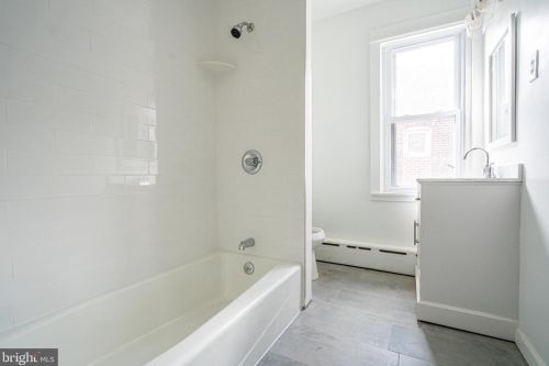 7031 Ditman St, Philadelphia PA  19135-1829 exterior