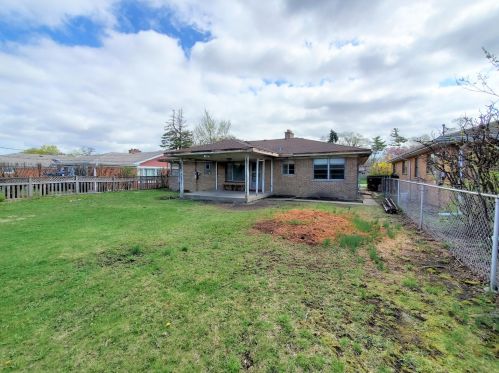 6848 Keating Ave, Chicago IL 60712-3413 exterior