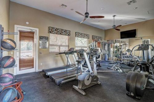 9820 Central Ave, Phoenix AZ  85020-1032 exterior