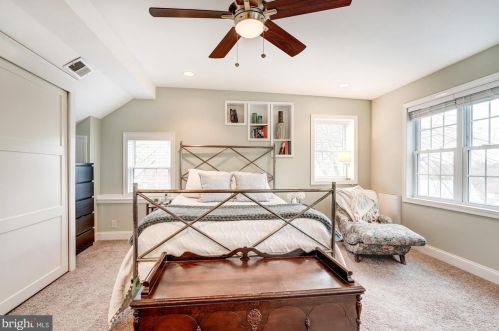 3240 Livingston St, Washington DC 20015-1756 exterior