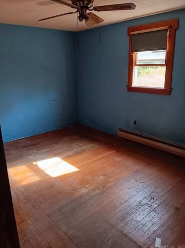 475 Putnam Pike, Killingly CT 06241-1608 exterior