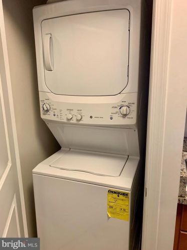 1111 25th St, Washington DC 20037-1447 exterior