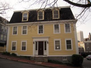 8 Cady St, Providence RI  02903-1213 exterior