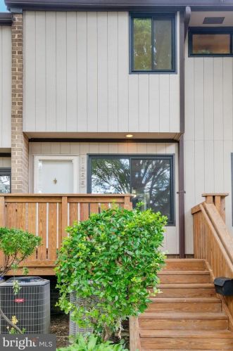 1655 Westwind Way, Mc Lean VA 22102-1604 exterior