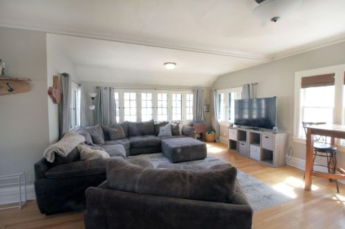 1008 8 St, Watertown WI 53094-4743 exterior