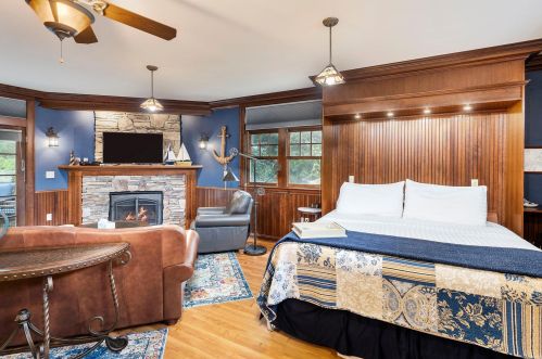 2617 3 St, Duluth MN 55812-1944 exterior