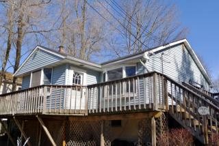 19 Tufts Trl, Hopatcong, NJ 07843-1131