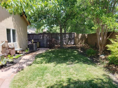 3999 Meadow Wood Dr, Folsom CA  95762-7546 exterior