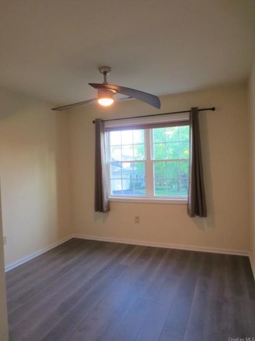 29 Tall Tree Ln, Poughkeepsie NY 12601-7207 exterior