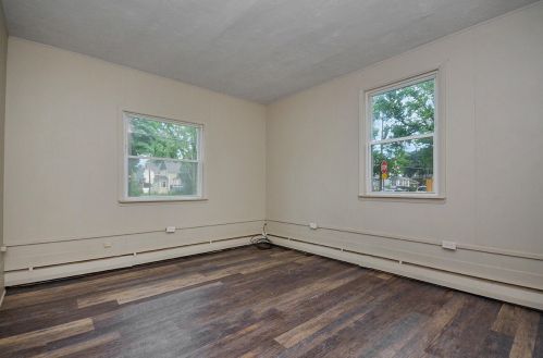 1614 Cameron St, Kalamazoo, MI 49001-3908