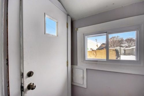 3035 73rd St, Milwaukee WI  53210-1068 exterior