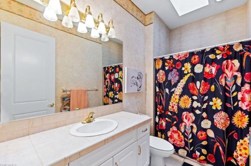 2565 68 St, Naples FL 34105-7225 exterior