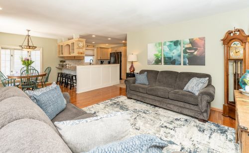 521 Edward St, Middlevle MI 49333-9775 exterior