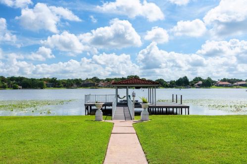 126 Spg Vly Loop, Altamonte Springs FL 32714-6509 exterior