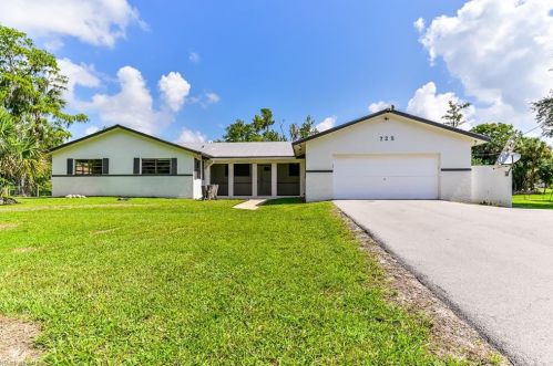 725 10th Ave, Naples, FL 34120-2102