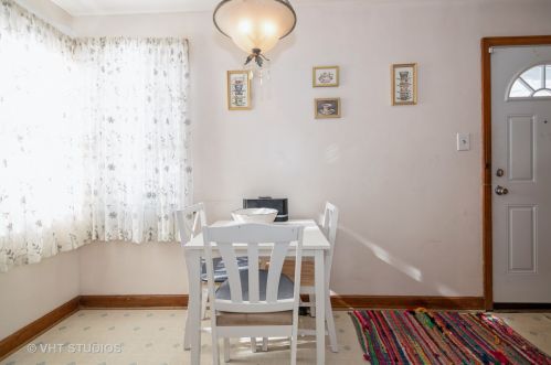 2312 18 Ave, Broadview IL 60155-3925 exterior