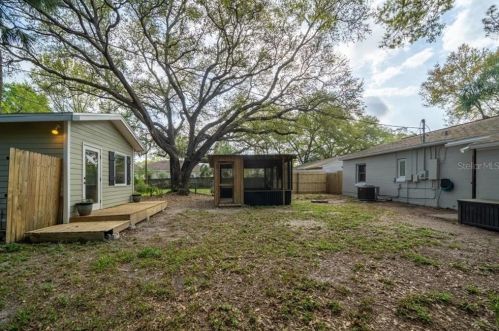 4711 Bay View Ave, Tampa FL 33611-1127 exterior