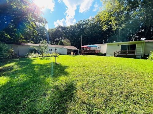 262 Shr Rd, Killingly CT 06241-1540 exterior