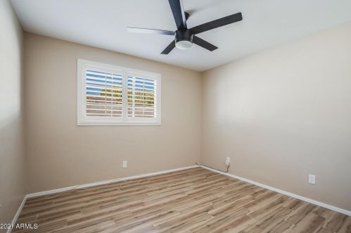 6131 12 Ave, Phoenix AZ 85045-0738 exterior