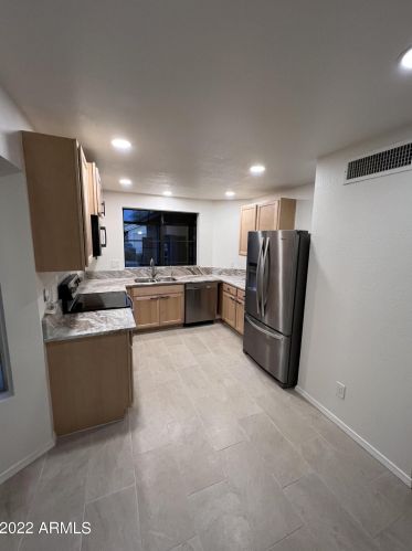 12830 50th Way, Phoenix AZ  85044-4132 exterior