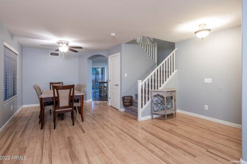 27601 25th Dr, Phoenix AZ  85085-4724 exterior