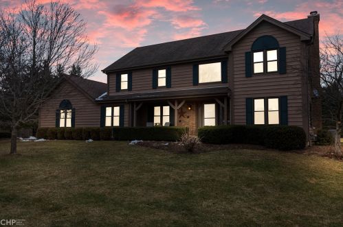 3806 Church Hill Ln, Bull Valley, IL 60014-6511