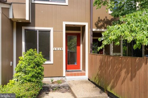 1519 Emerson Ave, Mc Lean VA  22101-5708 exterior