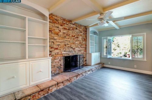 790 Charlton Dr, Concord CA 94523-3551 exterior