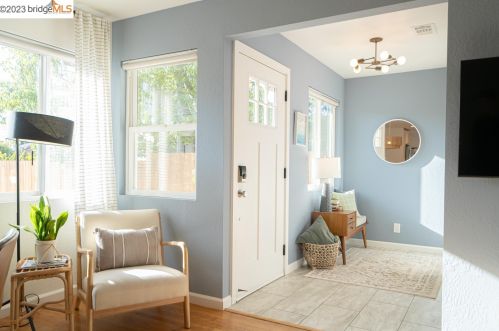 1319 Curtis, Berkeley CA 94702-1003 exterior