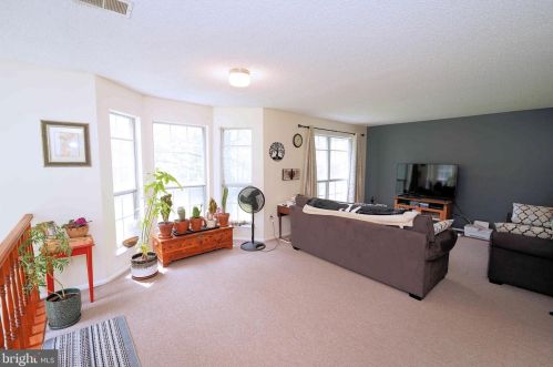 46 Lehavre Ct, Trenton NJ  08619-4723 exterior