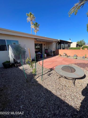 1129 Alpine Cir, Green Valley AZ 85614-1817 exterior