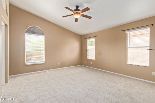 15464 44 Way, Phoenix AZ 85040-4026 exterior